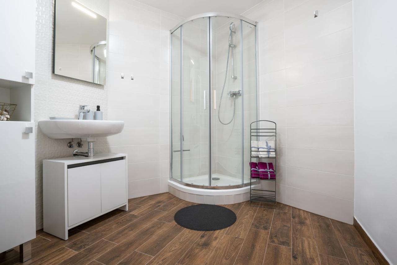 Apartman Amore Besenova Luaran gambar
